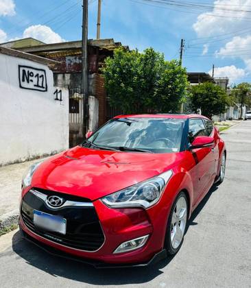 HYUNDAI VELOSTER 1.6 16V GASOLINA 3P AUTOMÁTICO HYUNDAI VELOSTER 1.6 16V GASOLINA 3P AUTOMÁTICO